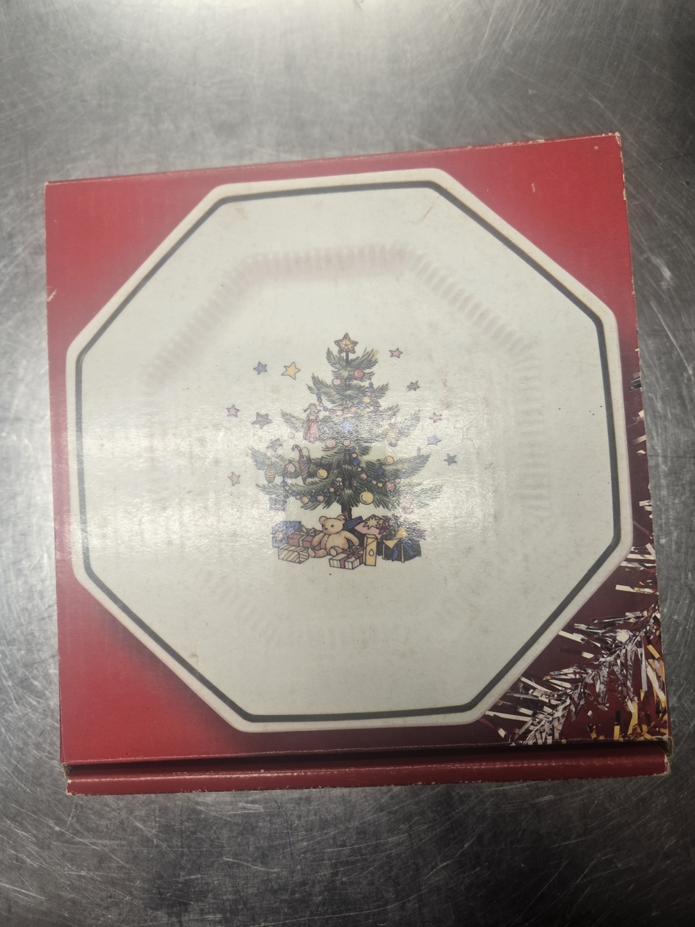 Nikko Christmastime Salad Dessert Plates Set of 4 Octagonal Made in Japan